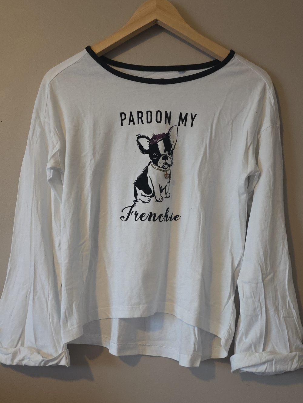 Jessica Simpson White Long-Sleeve 'Pardon My Frenchie' Graphic Tee